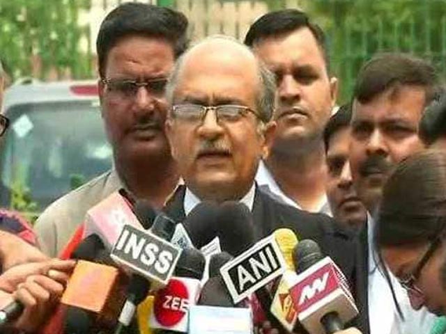 Top Court Notice To Prashant Bhushan, Twitter On Tweets Against Judiciary