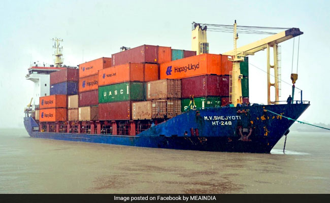 India's April Crude Oil Imports At 3-1/2 Year High On Cheap Russia Supply