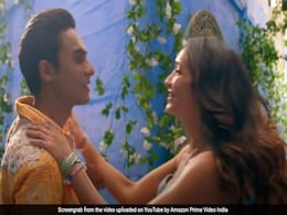 बी-टाउन के सबसे हॉट कपल्स 'बंदिश बैंडिट्स' देखकर बिता रहे है वक़्त! बी-टाउन के सबसे हॉट कपल्स 'बंदिश बैंडिट्स' देखकर बिता रहे है वक़्त!