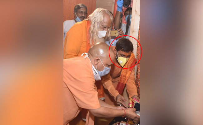রামমন্দিরের ভূমিপুজোর চূড়ান্ত প্রস্তুতি! করোনা সংক্রমিত এক সেবায়েত-সহ ১৭ পুলিশ