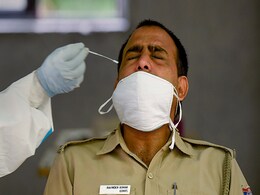 8-12 Hour Containment Zone Shifts For Delhi Cops As COVID-19 Deaths Rise 8-12 Hour Containment Zone Shifts For Delhi Cops As COVID-19 Deaths Rise