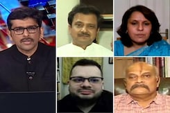 English Medium vs Hindi Medium: Ashok Gehlot Attacks Sachin Pilot English Medium vs Hindi Medium: Ashok Gehlot Attacks Sachin Pilot