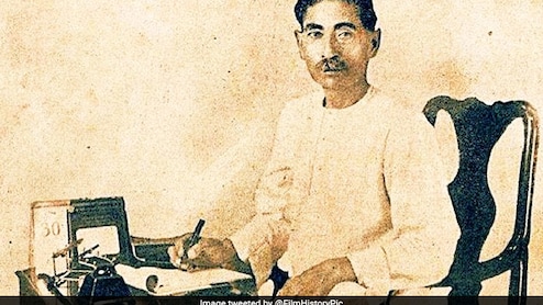 उपन्यास सम्राट 'प्रेमचंद्र' : हिंदी साहित्य में विशेष योगदान पर 'कलम के जादूगर' के नाम से पहचाना गया एक युग
