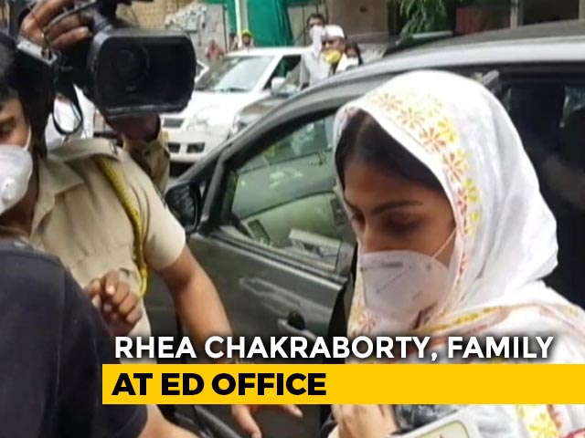 Rhea Chakraborty, Family At Probe Agency For Round 2 Of Questioning
