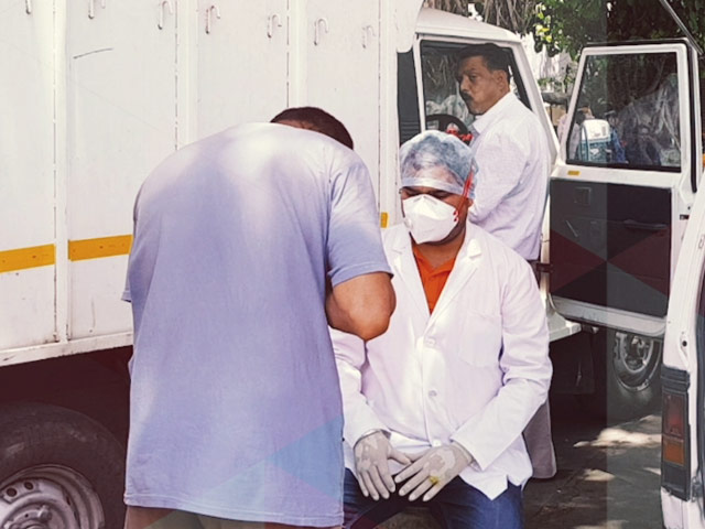 #CaringForIndia: Donate To Assist The Healthcare Workers