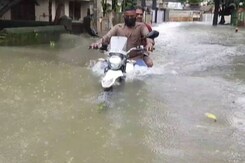 Heavy Rain In Mumbai Leads To Flooding, Travel Chaos | NDTV Beeps Heavy Rain In Mumbai Leads To Flooding, Travel Chaos | NDTV Beeps