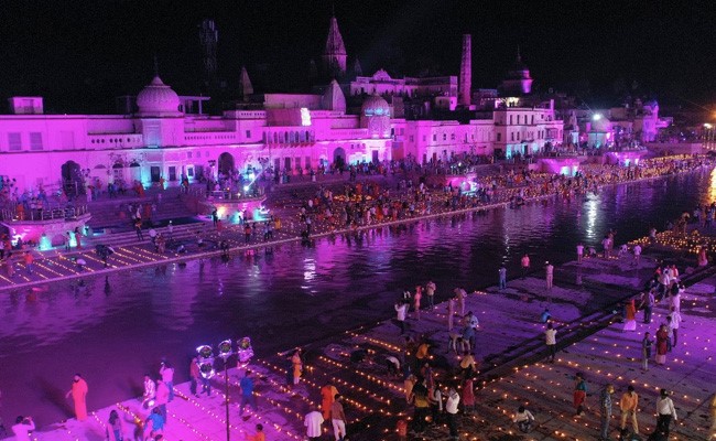 Ayodhya Glitters With Diyas On Eve Of Ram Temple <i>Bhoomi Pujan</i>