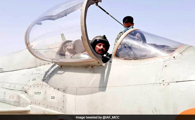 IAF Chief Flies MiG-21, Reviews Operational Readiness On Western Front
