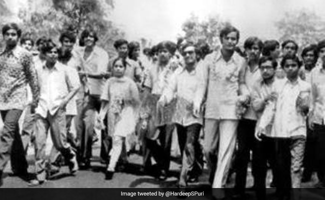 "He Stood Out": Minister Shares Throwback Photo Of Arun Jaitley