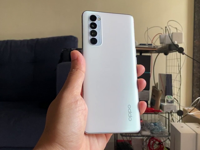 Oppo Reno 4 Pro Review: Looks Good, Has An Insane 65W Charger, But Is It Worth Rs. 35,000?