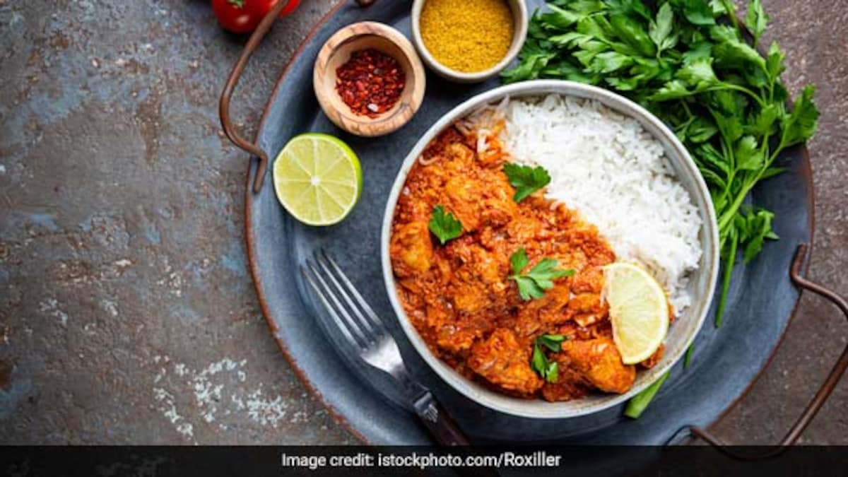 Think Beyond Butter Chicken And Try These 5 Delicious Chicken Curries