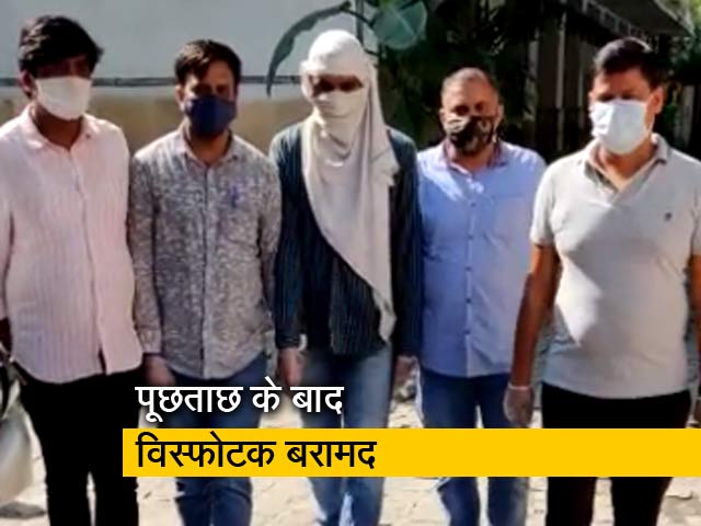 यूसुफ की निशानदेही पर ISIS से जुड़े दस्तावेज, झंडा और विस्फोटक बरामद