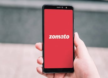 Zomato's Latest Tweet Is Every Mother's Concern; Internet Reacts Zomato's Latest Tweet Is Every Mother's Concern; Internet Reacts