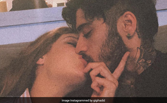 Mom-To-Be Gigi Hadid Shares A Mushy Pic With Boyfriend Zayn Malik