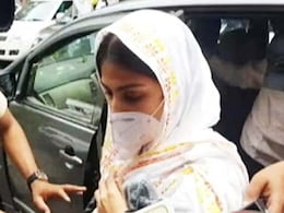 सुशांत सिंह राजपूत केस : CBI ने रिया चक्रवर्ती को पूछताछ के लिए किया तलब सुशांत सिंह राजपूत केस : CBI ने रिया चक्रवर्ती को पूछताछ के लिए किया तलब