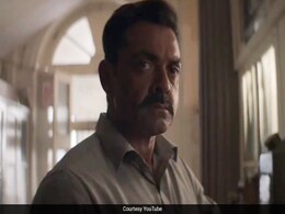 What Producer Shah Rukh Khan Said About Bobby Deol And His <i>Class Of '83</i> What Producer Shah Rukh Khan Said About Bobby Deol And His <i>Class Of '83</i>