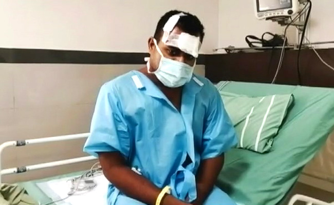 'सभी रो रहे थे, प्लेन में किसी ने कहा...' - विमान हादसे में बचने वाले शख्स ने सुनाई आपबीती