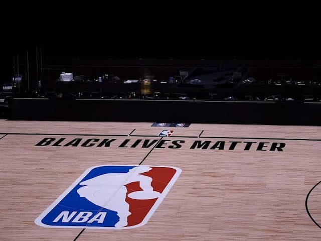 NBA Postpones Games As Players Vote To Return NBA Postpones Games As Players Vote To Return
