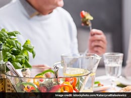 40 साल की उम्र के बाद कैसे रखें अपने सेहत का ध्यान? डॉक्टर ने क्या कहा पढ़िए... 40 साल की उम्र के बाद कैसे रखें अपने सेहत का ध्यान? डॉक्टर ने क्या कहा पढ़िए...