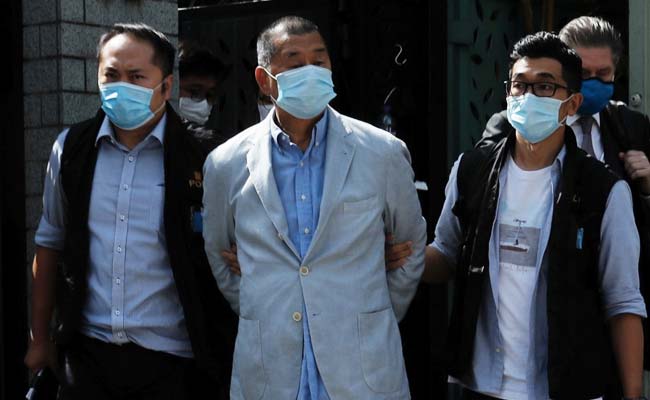 Hong Kong Media Tycoon Arrested, Led Away In Handcuffs In Dramatic Raid