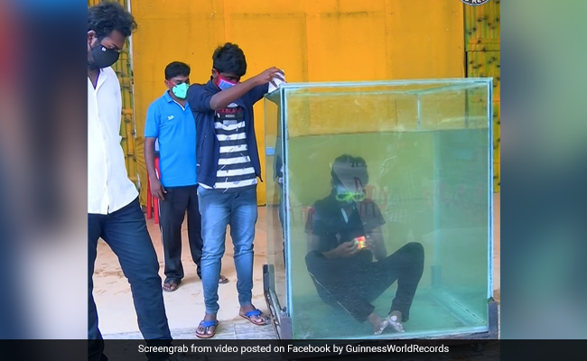 भारतीय लड़के ने पानी के अंदर रहकर किया कुछ ऐसा, गिनीज़ वर्ल्ड रिकॉर्ड्स में नाम हुआ दर्ज - देखें Video
