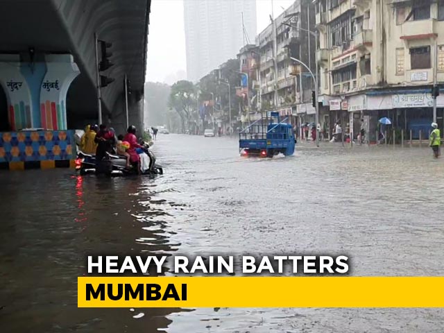 Heavy Rain, 70 Kmph Winds Buffet Mumbai, Locals Asked To Stay Home