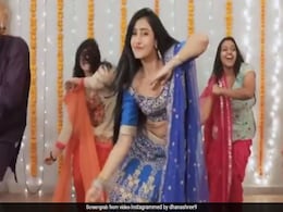 क्रिकेटर युजवेंद्र चहल की मंगेतर का डांस Video हुआ वायरल, 'लहंगा' गाने पर दिखाया धमाकेदार अंदाज क्रिकेटर युजवेंद्र चहल की मंगेतर का डांस Video हुआ वायरल, 'लहंगा' गाने पर दिखाया धमाकेदार अंदाज