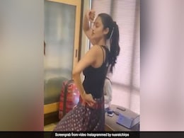 नुसरत जहां ने माधुरी दीक्षित के 'साजन साजन तेरी दुल्हन' गाने पर यूं किया डांल, Video हुआ वायरल नुसरत जहां ने माधुरी दीक्षित के 'साजन साजन तेरी दुल्हन' गाने पर यूं किया डांल, Video हुआ वायरल