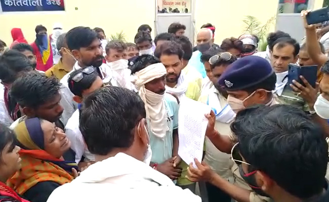 21-Year-Old UP Girl Kills Herself, Family Alleges Torture By Policemen