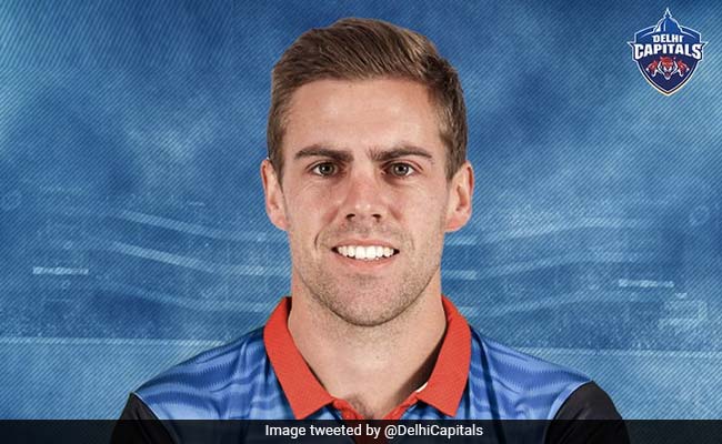 IPL 2020: दिल्ली कैपिटल्स की टीम में बड़ा बदलाव, क्रिस वोक्स हुए टूर्नामेंट से बाहर, इस गेंदबाज को मिला मौका