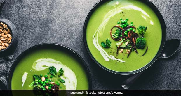 "Say hello to my Broccoli, Mushroom, Spinach and Drumstick Soup" said nutritionist is her caption
