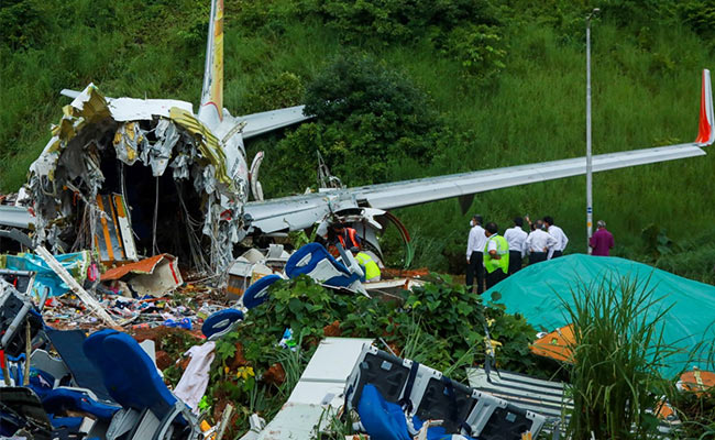 Sack Aviation Watchdog Chief Over Kerala Crash Remarks, Say Pilot Unions
