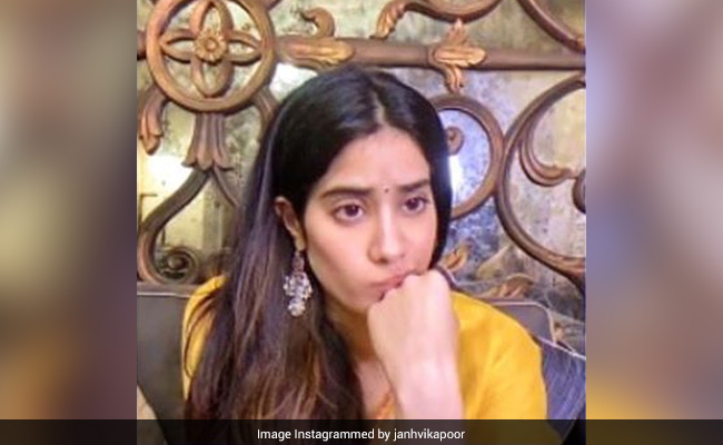 Janhvi Kapoor Sums Up Her Different "Moods Of Digital Promotions" In A Post
