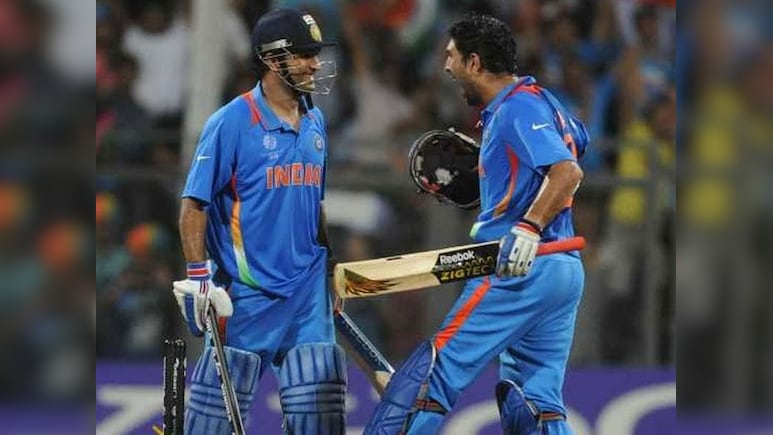 महेंद्र सिंह धोनी ने कभी युवराज सिंह को ड्रॉप करने के लिए नहीं कहा -पूर्व चयनकर्ता का खुलासा