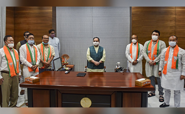 5 Manipur MLAs Who Resigned From Congress Join BJP In Delhi