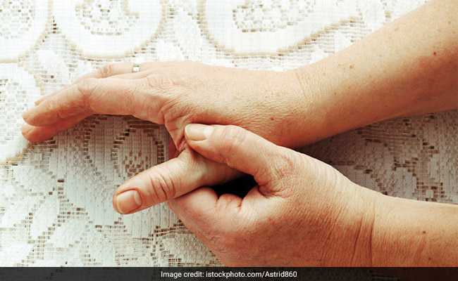 World Arthritis Day 2021: 6 Common Myths About Arthritis Debunked By Expert