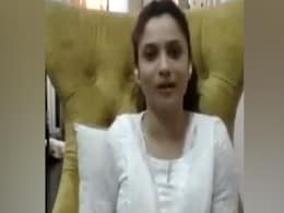 अंकिता लोखंडे ने शेयर की पोस्ट, लिखा- ना मुझे खरीदा जा सकता है और ना बेचा... अंकिता लोखंडे ने शेयर की पोस्ट, लिखा- ना मुझे खरीदा जा सकता है और ना बेचा...