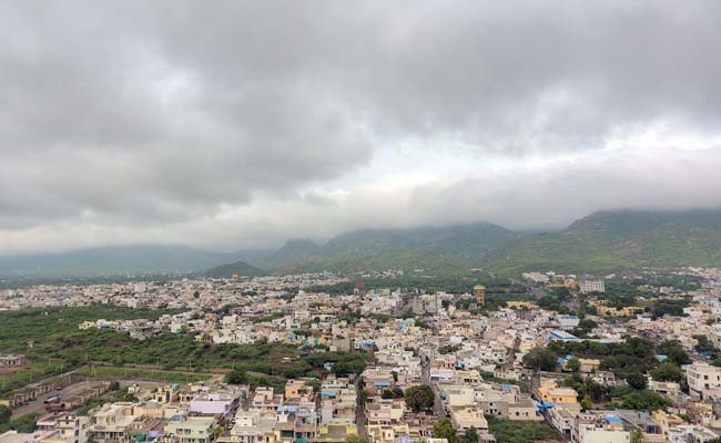 Heavy Monsoon Rain Warning In Maharashtra, Karnataka, UP And Other States