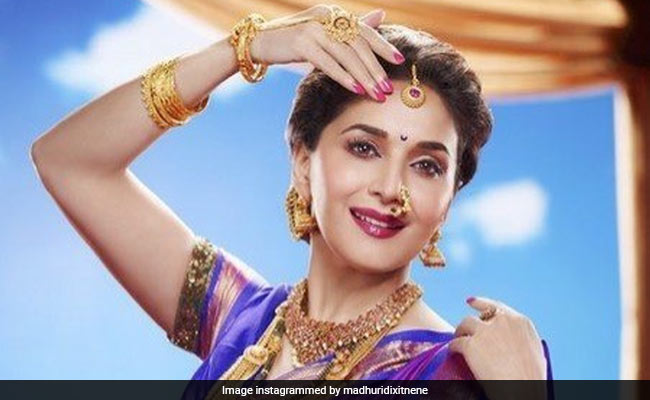 These 8 Marathi Style Naths Will Up Your Fashion Game, This Ganesh Chaturthi