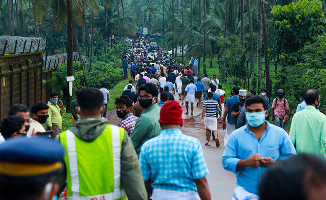 "Shaken By Deaths": How Locals Helped Rescuers After Kerala Plane Crash