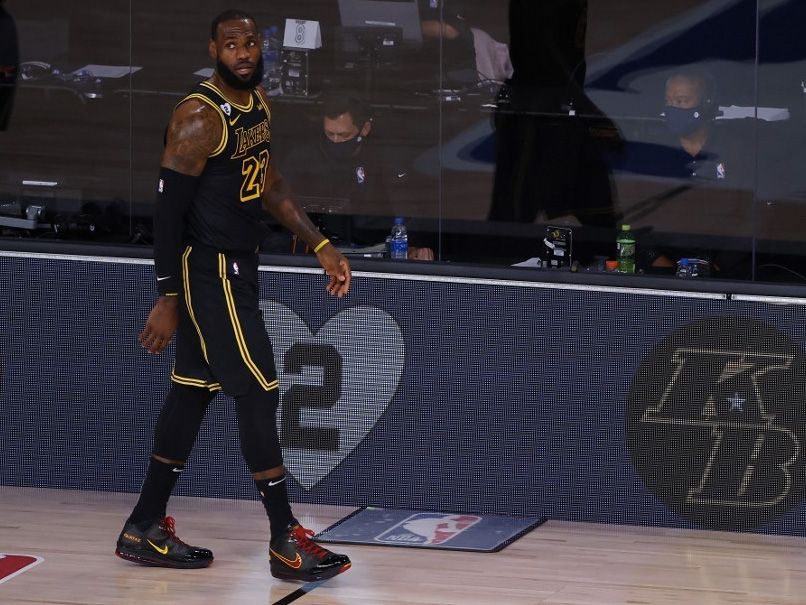 LA Lakers Remember Kobe Bryant With "Black Mamba" Uniforms