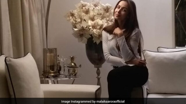 Malaika Arora applies lemon, cinnamon and honey face pack for sudden acne breakouts