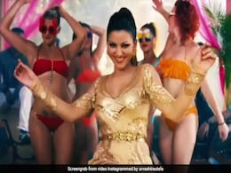 उर्वशी रौतेला ने किया धमाकेदार डांस,  इंस्टाग्राम पर 3 करोड़ फॉलोअर्स होने की खुशी में शेयर किया VIDEO उर्वशी रौतेला ने किया धमाकेदार डांस,  इंस्टाग्राम पर 3 करोड़ फॉलोअर्स होने की खुशी में शेयर किया VIDEO