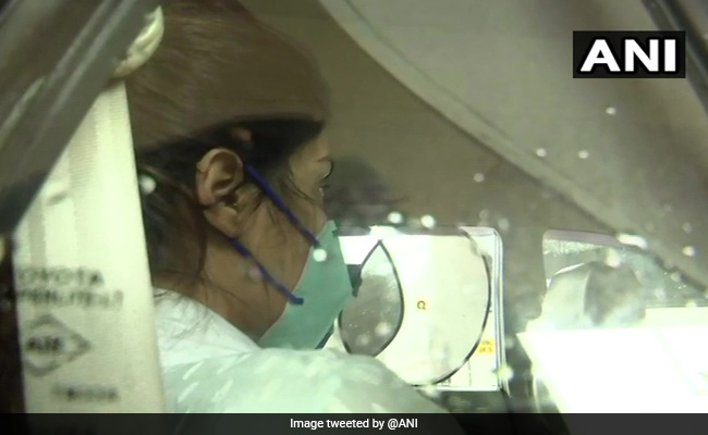 Rhea Chakraborty, Brother Questioned By CBI In Sushant Rajput Death Case