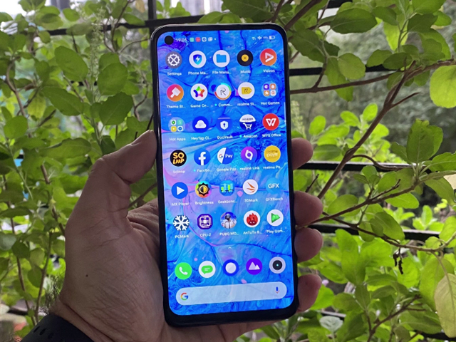 Realme 6i Review: 90Hz Display At Rs 12,999- Is It Better Than Redmi Note 9?