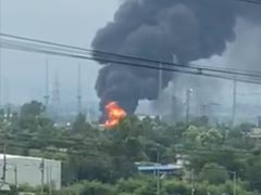 गौतम बुद्ध नगर : NPCL बिजलीघर में भीषण आग, दमकल की कई गाड़ियां मौके पर