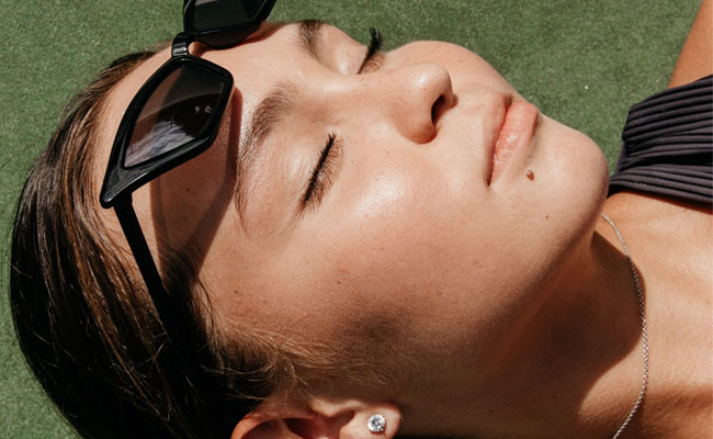 Sporty Sunglasses For Complete Protection During Extreme Activities