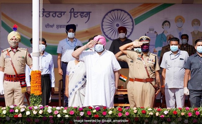 Punjab Chief Minister Promises Jobs, Debt Relief For Landless Farmers