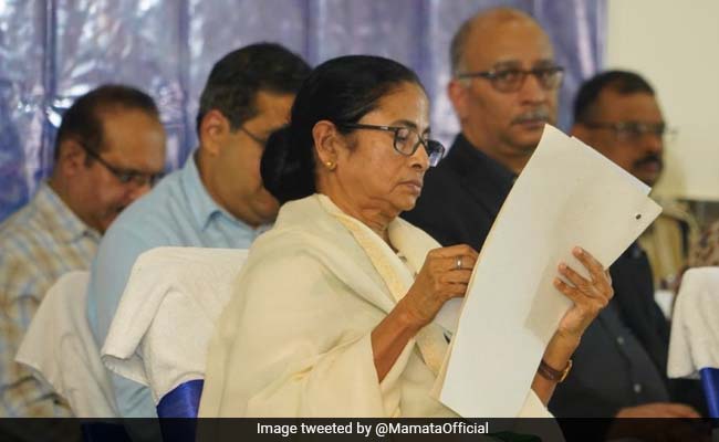 Mamata Banerjee Writes Song Praising Police For Serving People Amid COVID-19