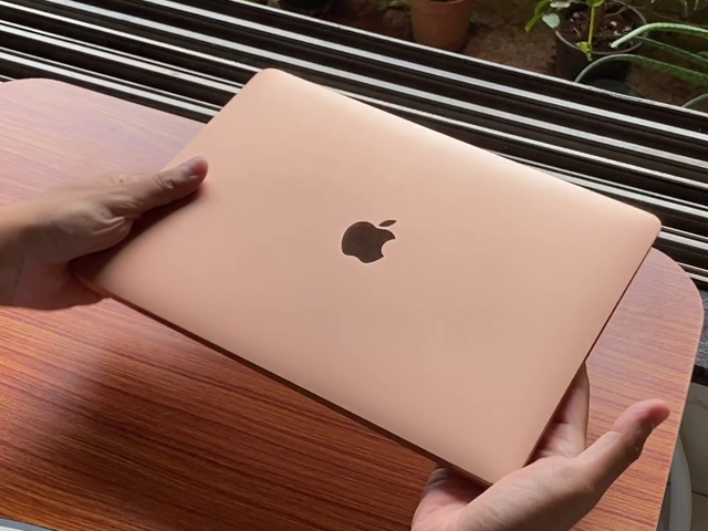 MacBook Air (2020) Review: Reliable Workhorse With A Great Keyboard | Price in India Rs. 92,990